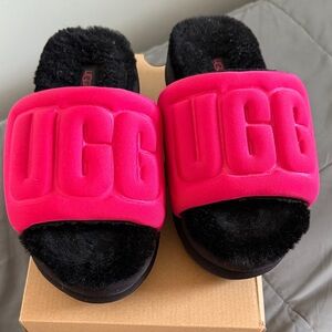 UGG Vibrant Pink Slides with Black Fuzzy Lining